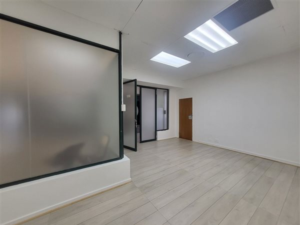 60  m² Office Space