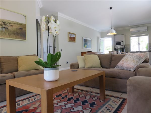 2 Bedroom House 2 Bedroom House