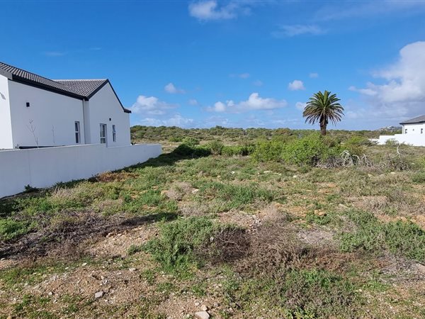 425 m² Land