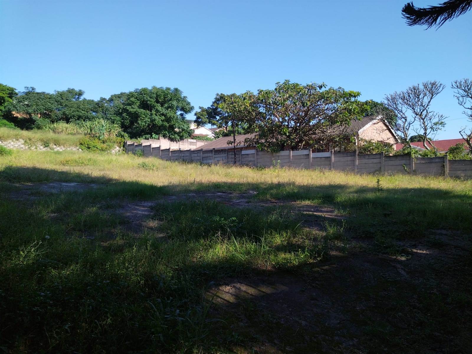 1524 m² Land available in Bluff photo number 15