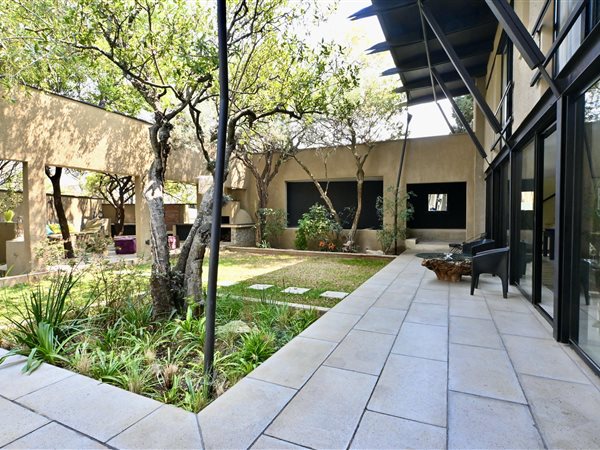 600 m² Commercial space 600 m² Commercial space