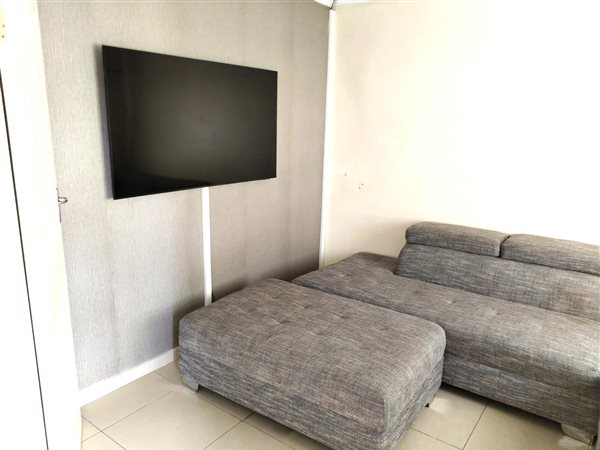 2.5 Bed Apartment in Tongaat Central