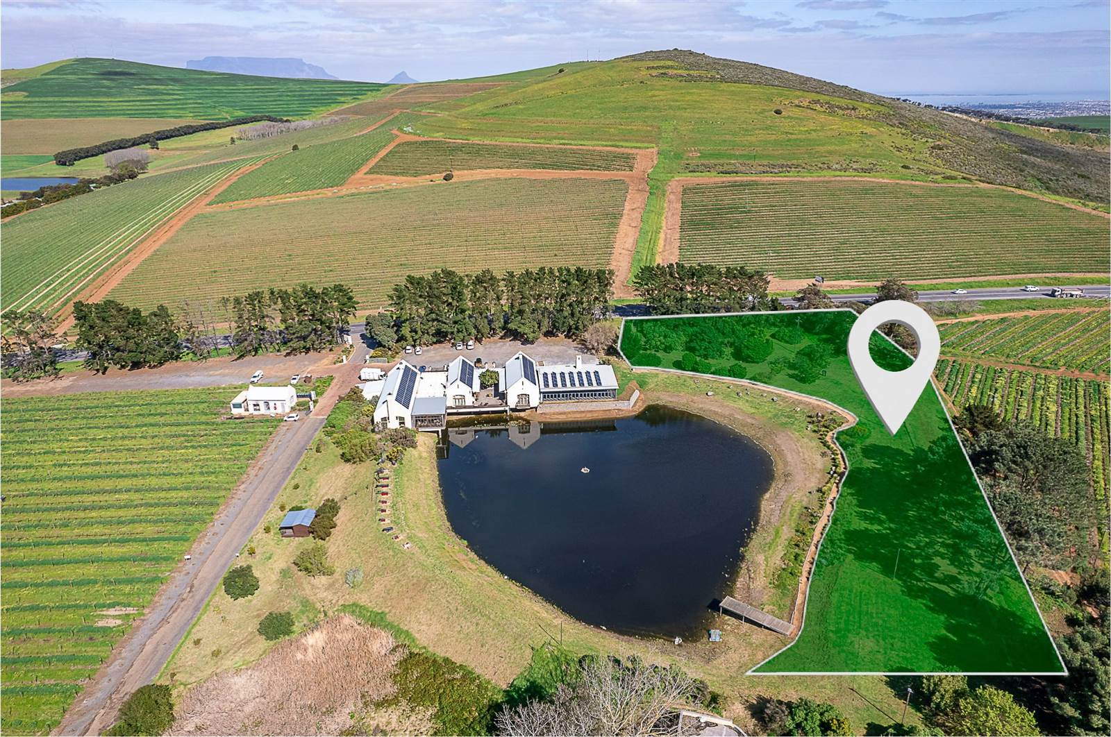 8694 m² Land available in Durbanville photo number 1