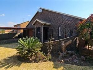 3 Bed House in Minnebron