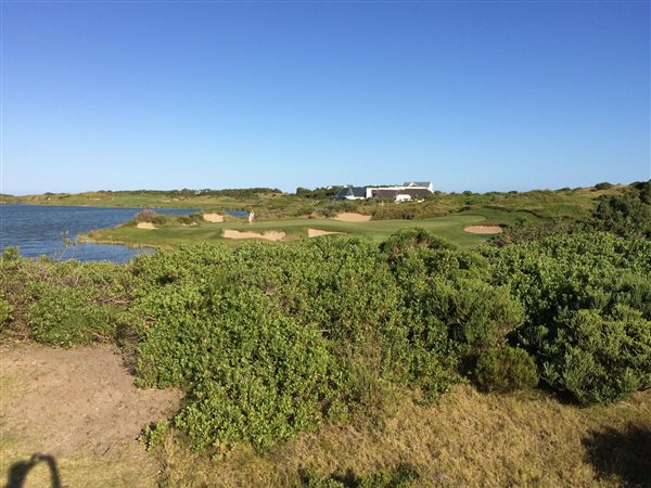 1095 m² Land available in St Francis Links