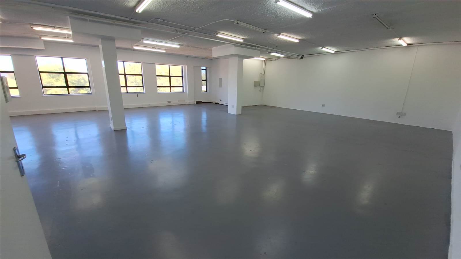 255  m² Industrial space in Kramerville photo number 8