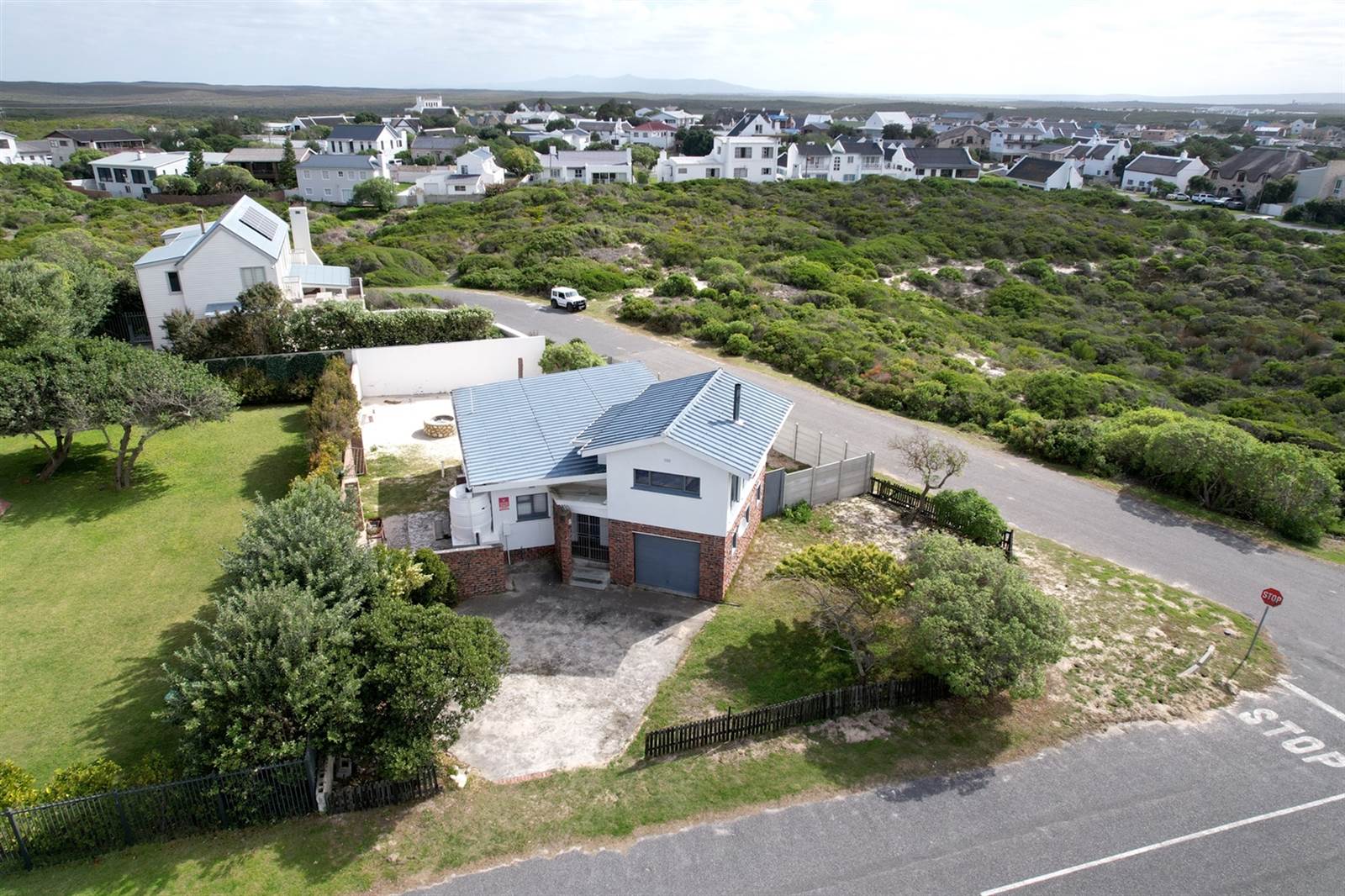 3 Bed House in Arniston photo number 1