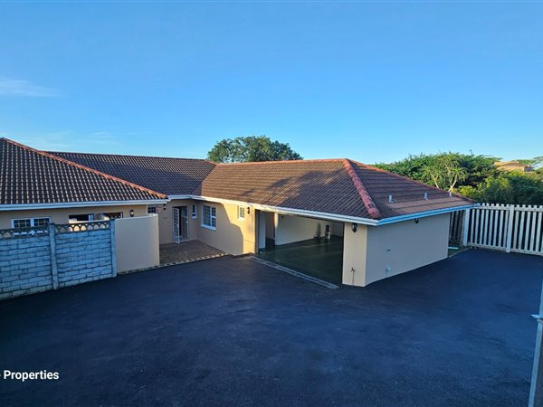 3.5 Bedroom House 3.5 Bedroom House