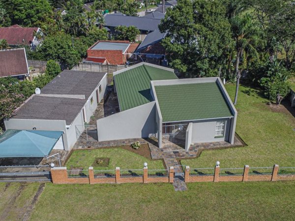 3 Bedroom House 3 Bedroom House