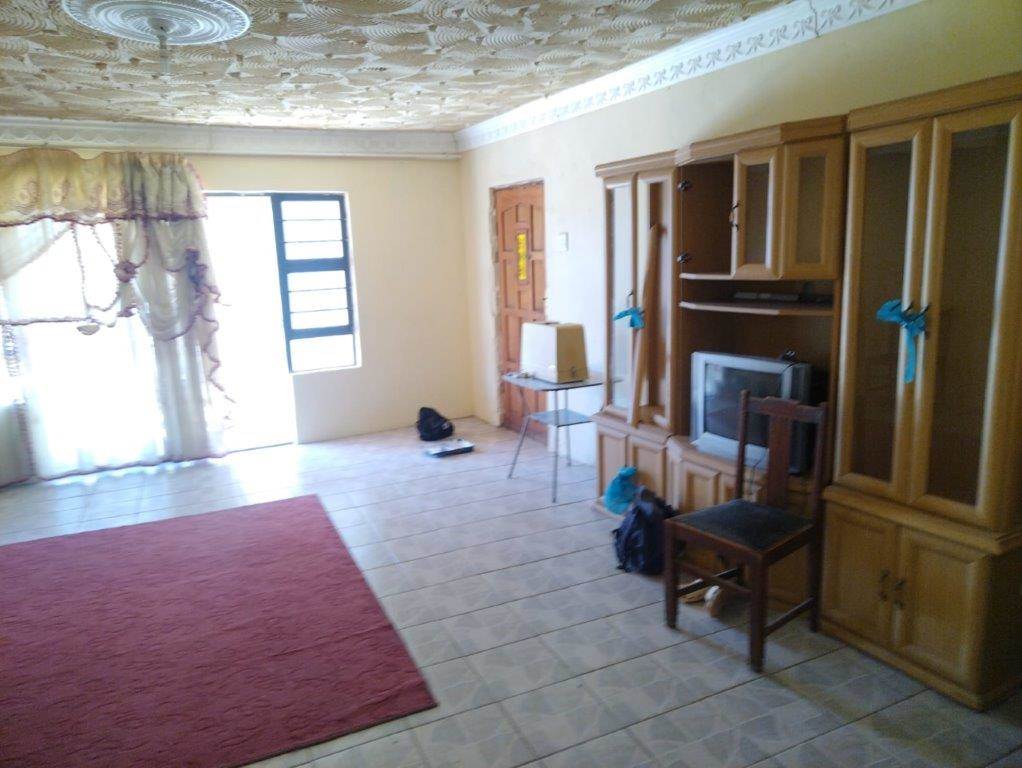 2 Bed House in Govan Mbeki photo number 4
