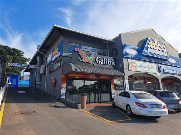 124 m² Retail Space 124 m² Retail Space
