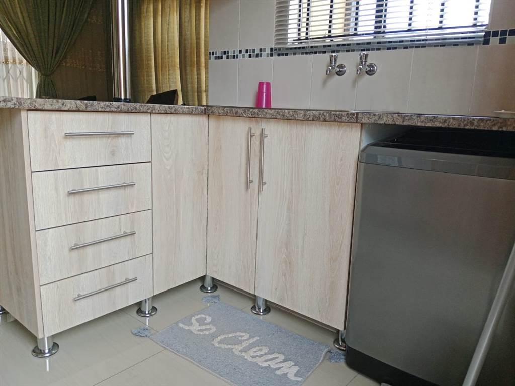 3 Bed House in Soshanguve photo number 18