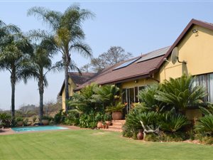 2.9 ha Farm in Strydfontein and surrounds