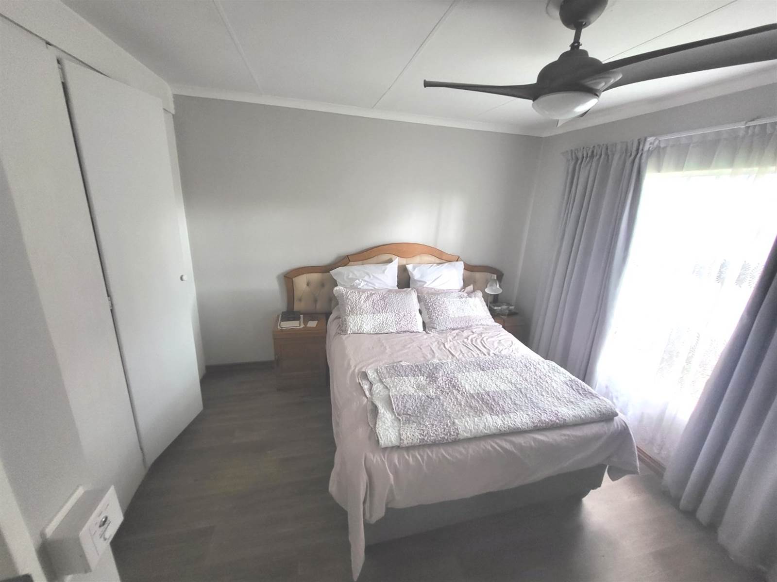 3 Bed Simplex in Bougainvillea Estate photo number 4