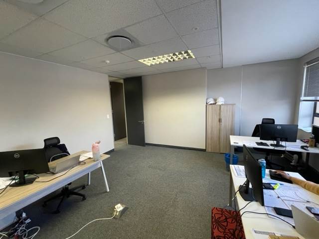 133  m² Commercial space in Irene photo number 11