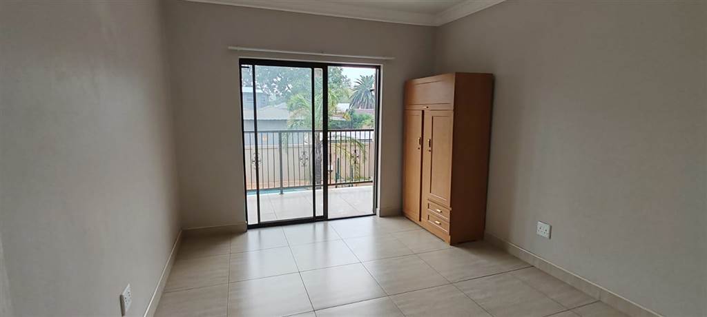 3 Bed Townhouse in Northmead photo number 16