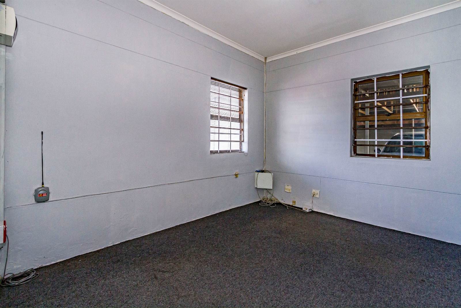 132  m² Commercial space in Somerset West Central photo number 7