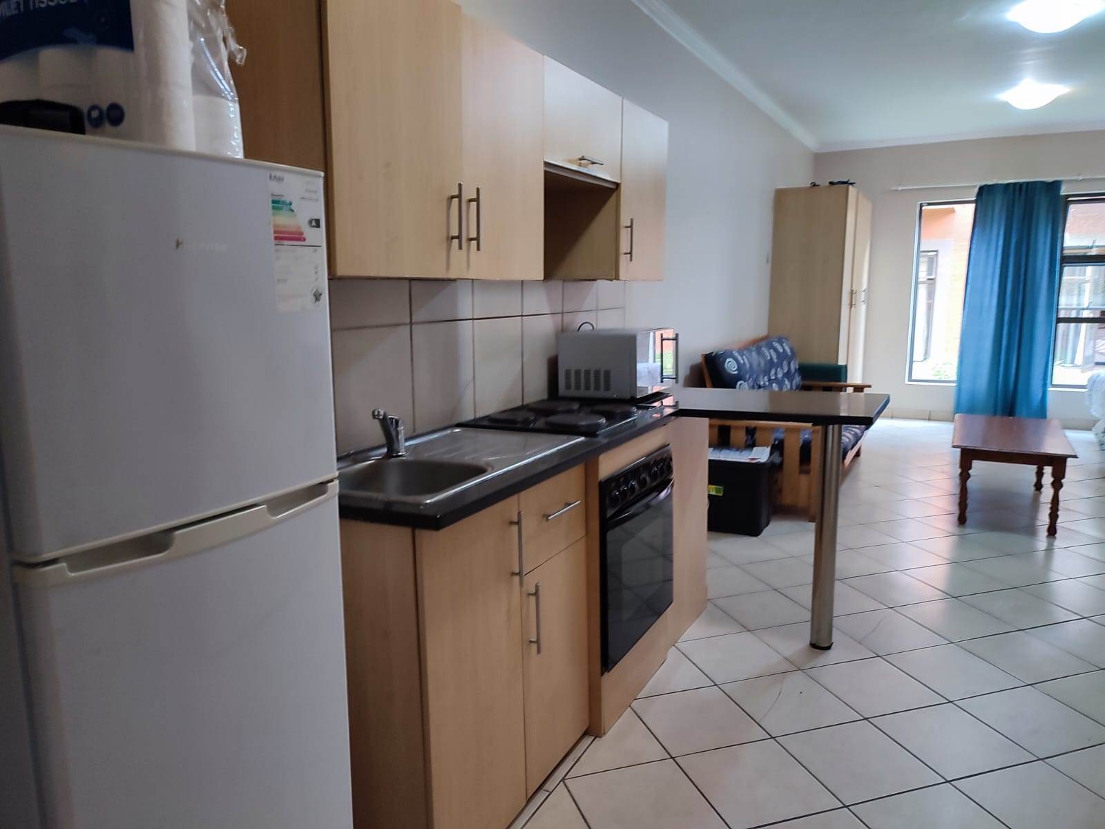 Bachelor apartment in Bloemfontein photo number 7