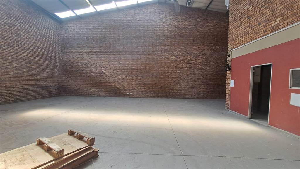 284  m² Industrial space in Silverton photo number 6