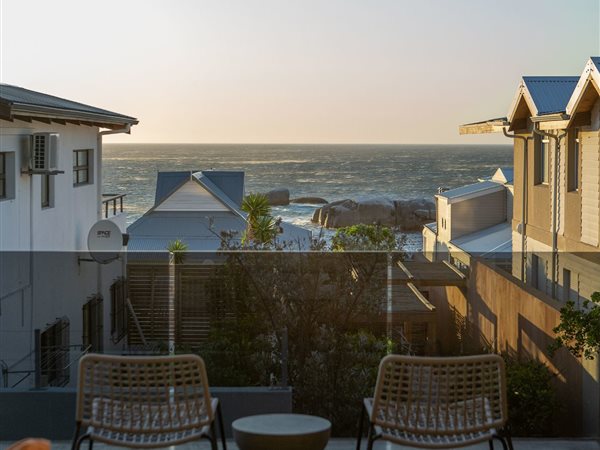 3 Bed Townhouse in Camps Bay