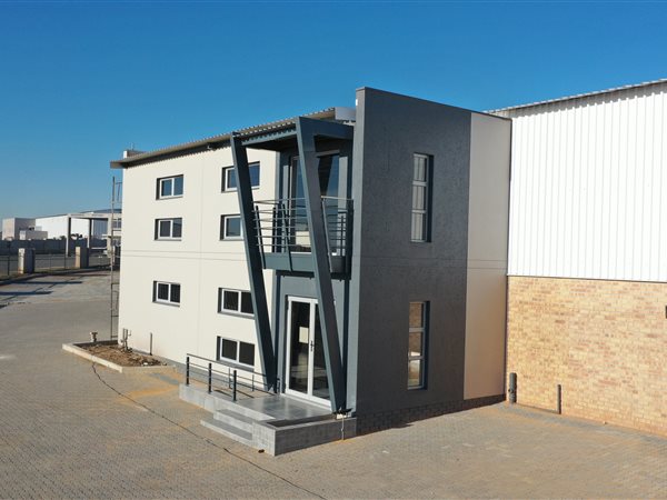 528  m² Industrial space