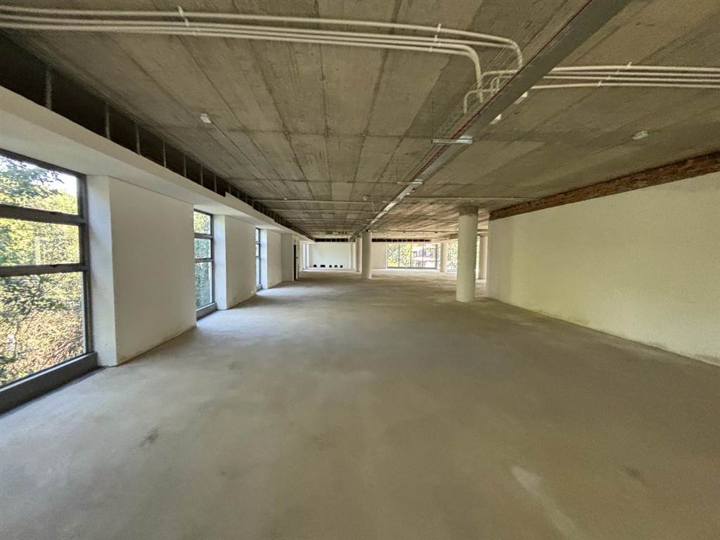 3514  m² Commercial space in Rosebank photo number 18