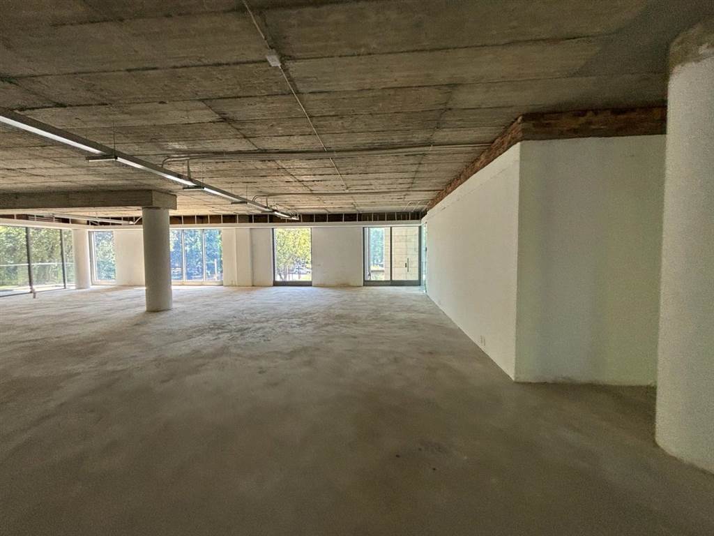 3514  m² Commercial space in Rosebank photo number 25