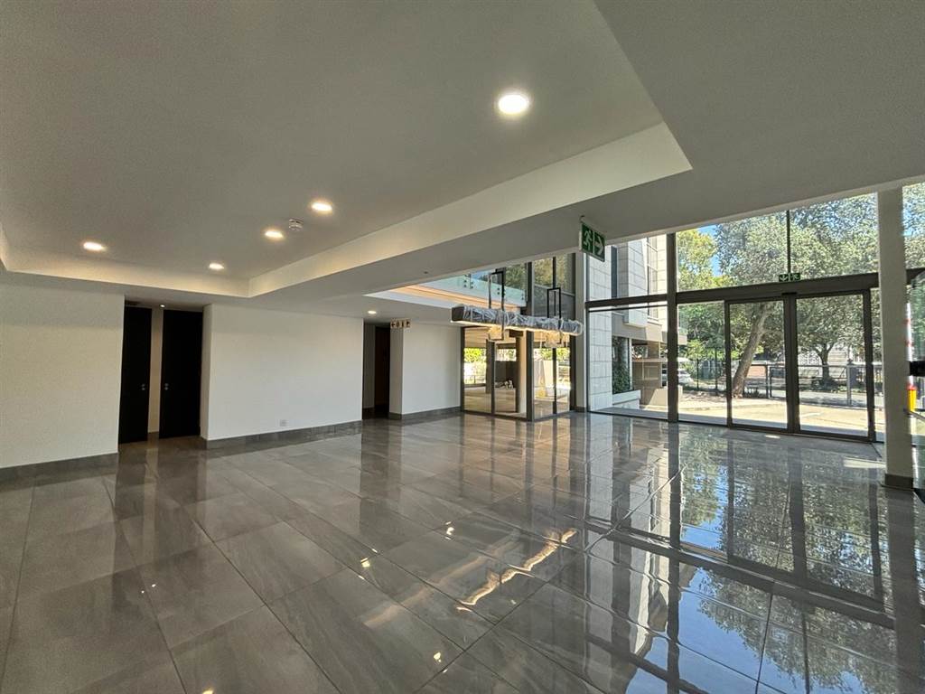 3514  m² Commercial space in Rosebank photo number 9
