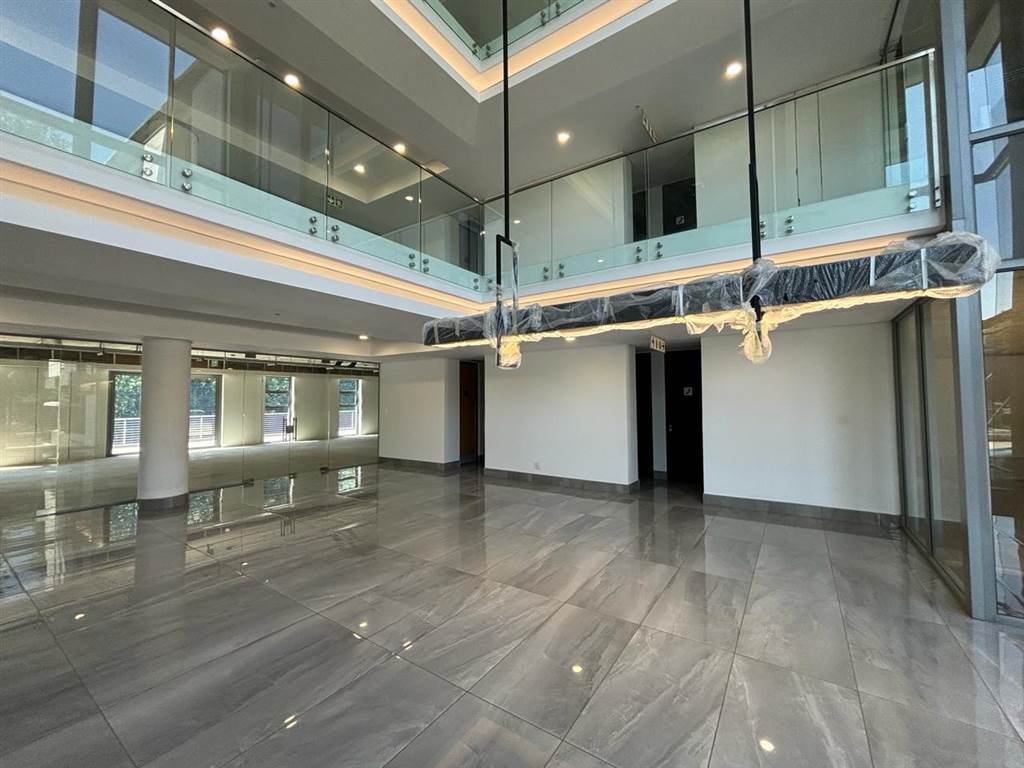 3514  m² Commercial space in Rosebank photo number 16