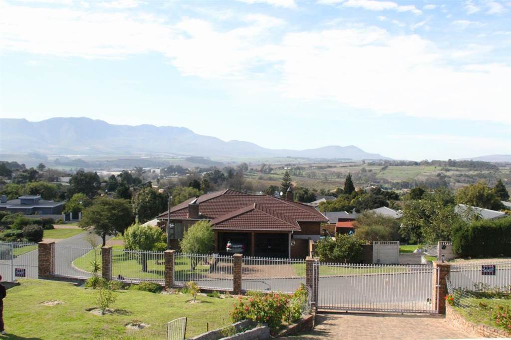 4 Bed House in Grabouw photo number 27