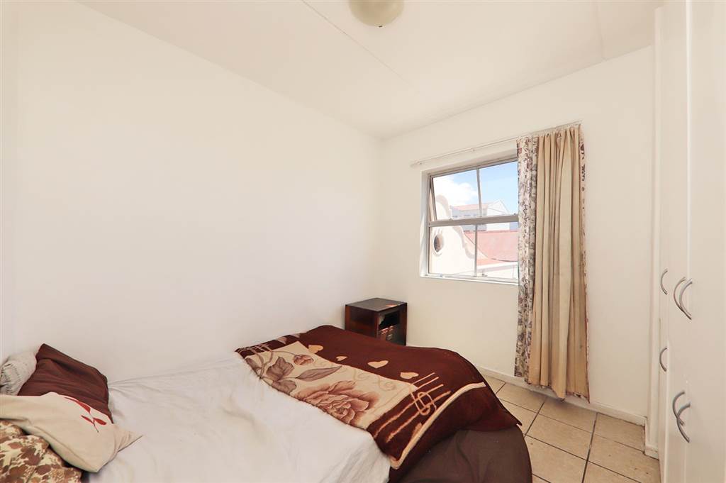 2 Bed Apartment in Maitland photo number 11