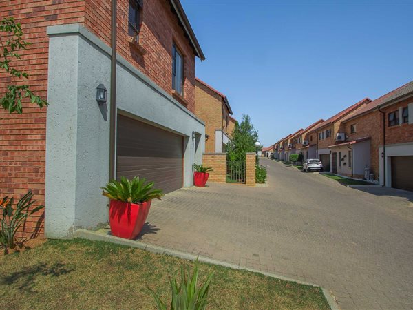 3 Bed Townhouse