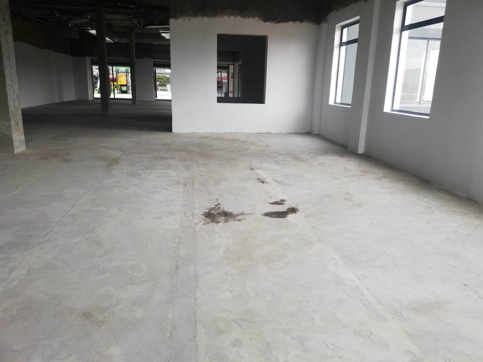 696  m² Retail Space in Milnerton Central photo number 4