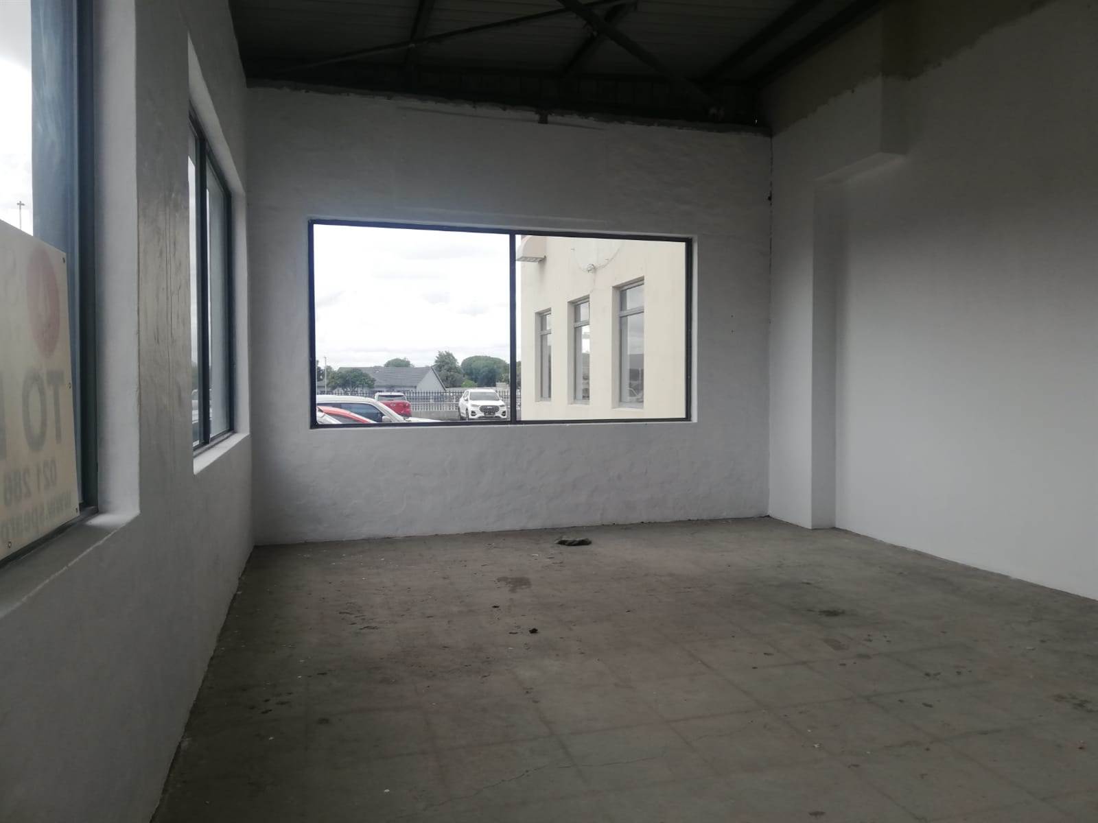 696  m² Retail Space in Milnerton Central photo number 12
