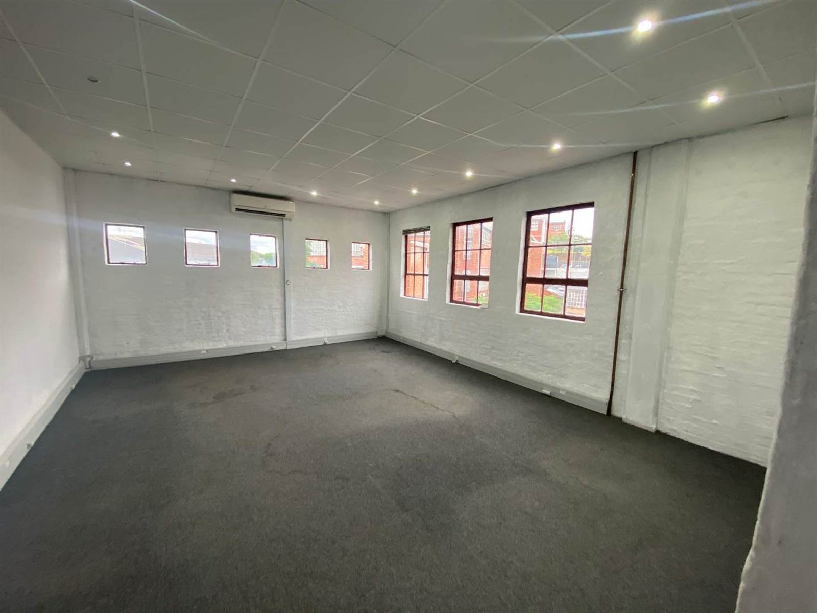 518  m² Commercial space in Westmead photo number 15