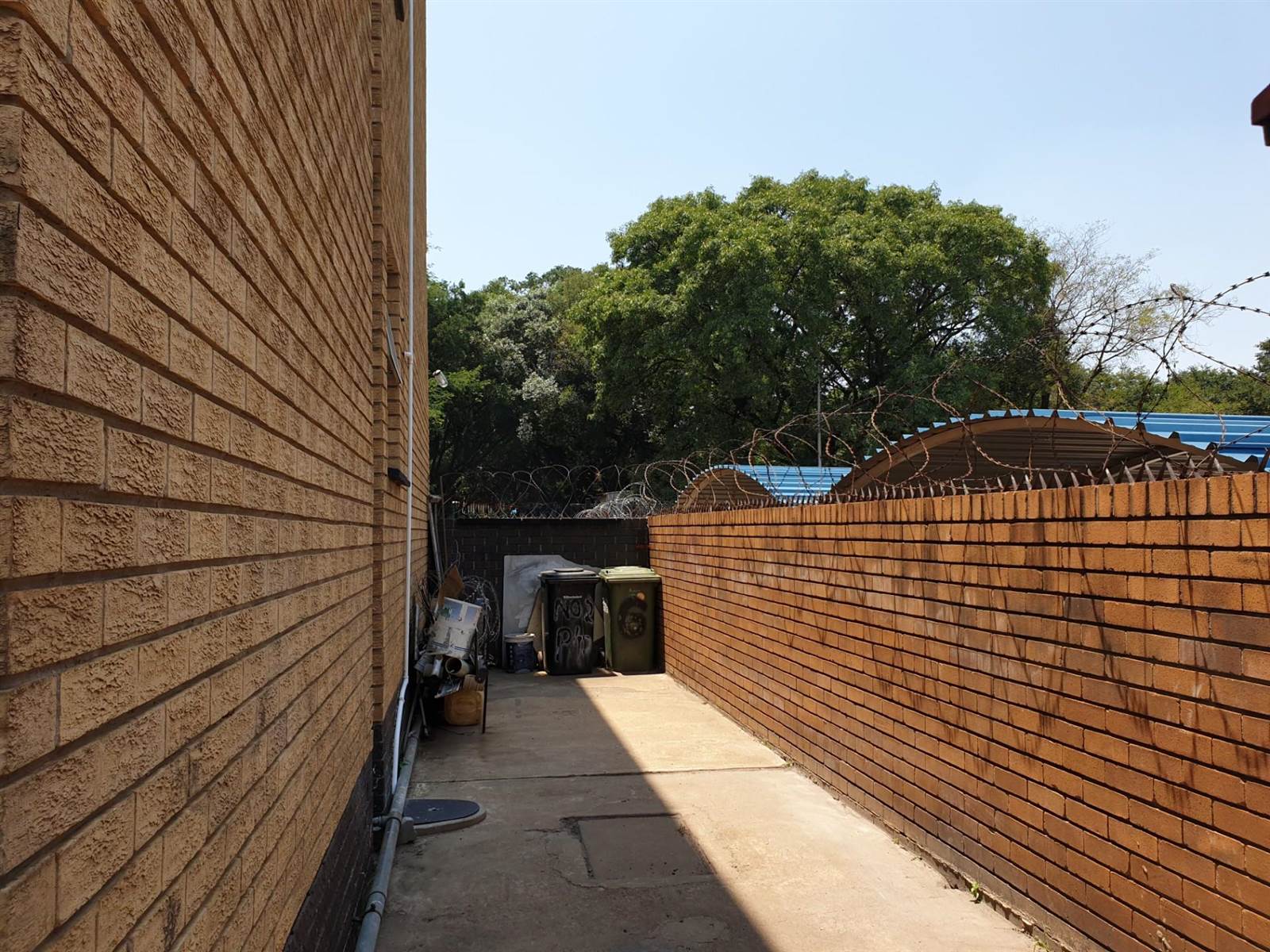 895  m² Commercial space in Alberton photo number 28