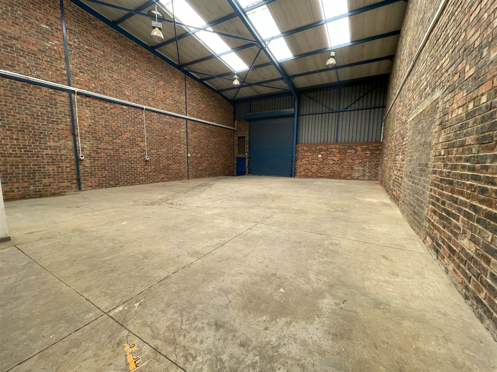 271  m² Commercial space in Eastgate photo number 2