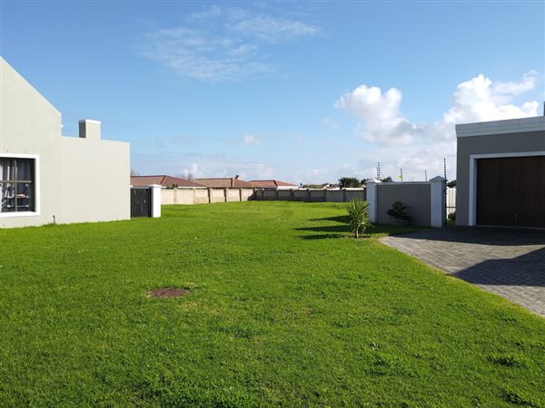 957 m² Land available in Admirals Park