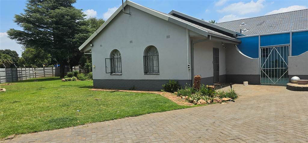 4 Bed House in Sonlandpark photo number 2