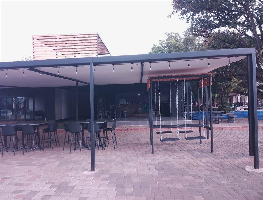 50  m² Retail Space in Raslouw photo number 1