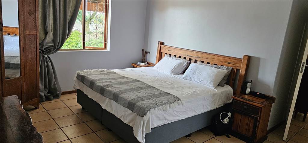 4 Bed House in Empangeni Central photo number 17