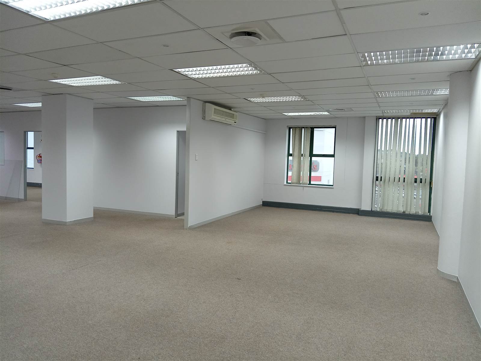 3960  m² Commercial space in Pinetown Central photo number 14