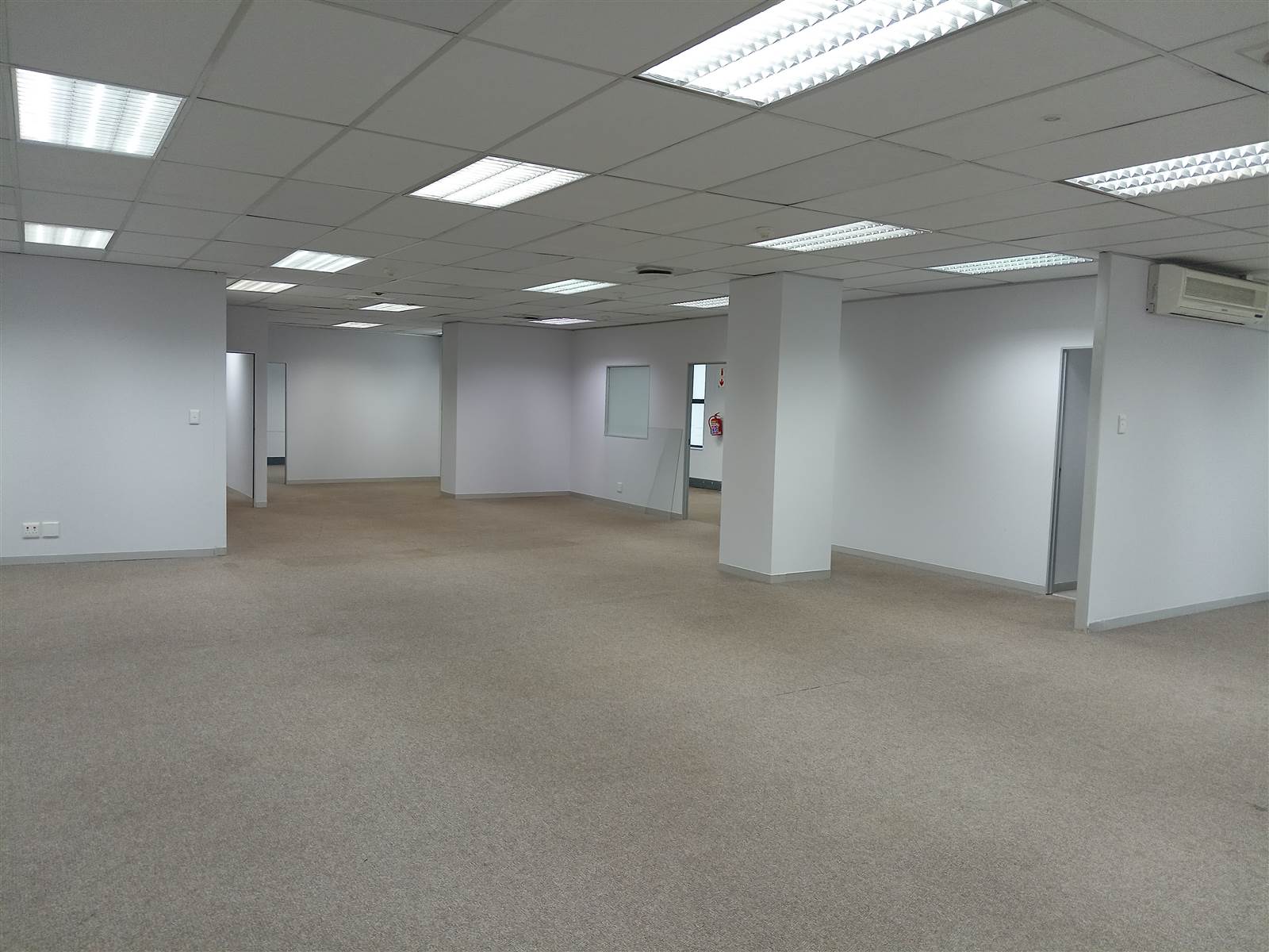 3960  m² Commercial space in Pinetown Central photo number 10
