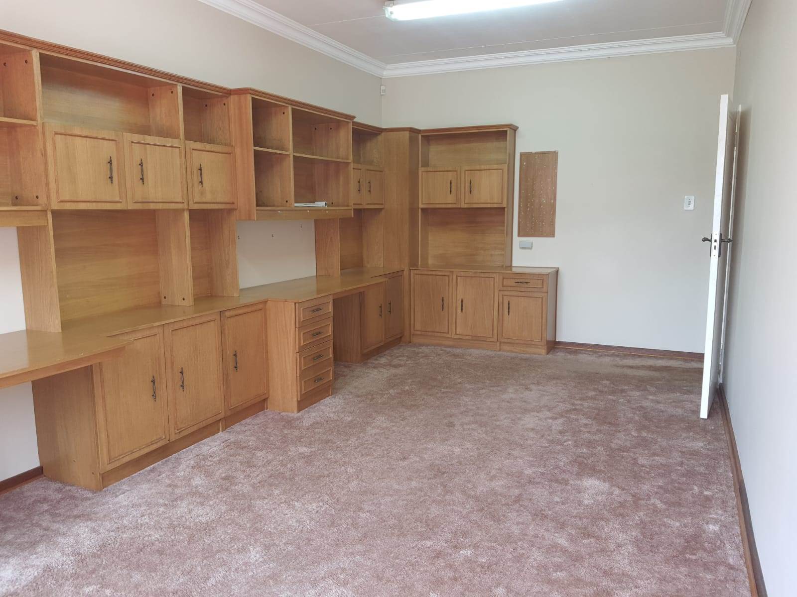 4 Bed House in Carletonville photo number 22
