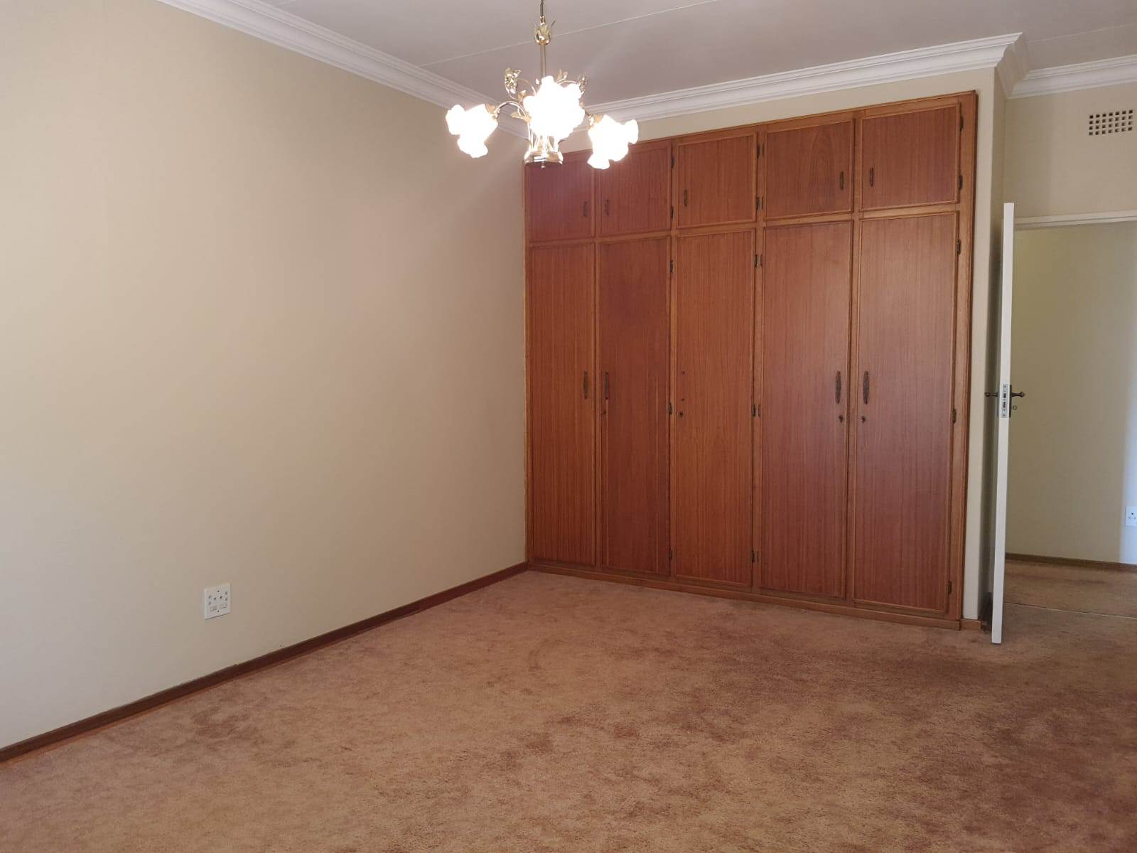 4 Bed House in Carletonville photo number 30