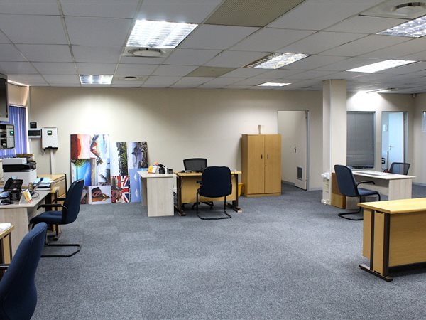 153 m² Office Space 153 m² Office Space