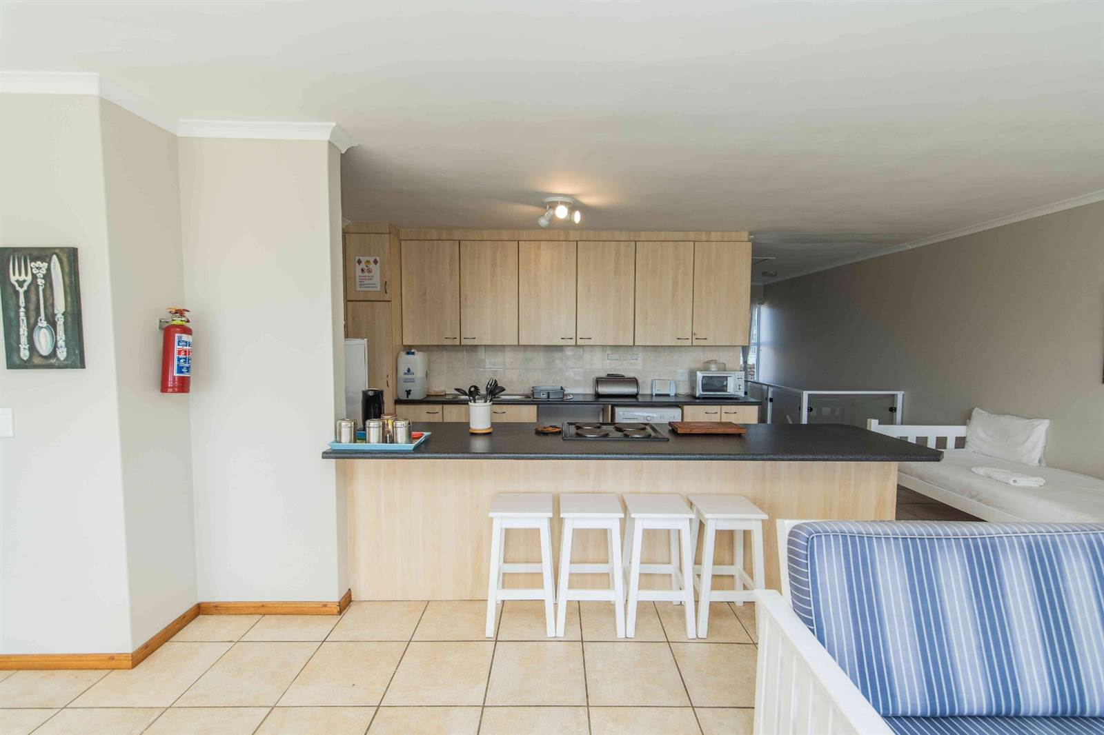 22 Bed Apartment in Jeffreys Bay photo number 25