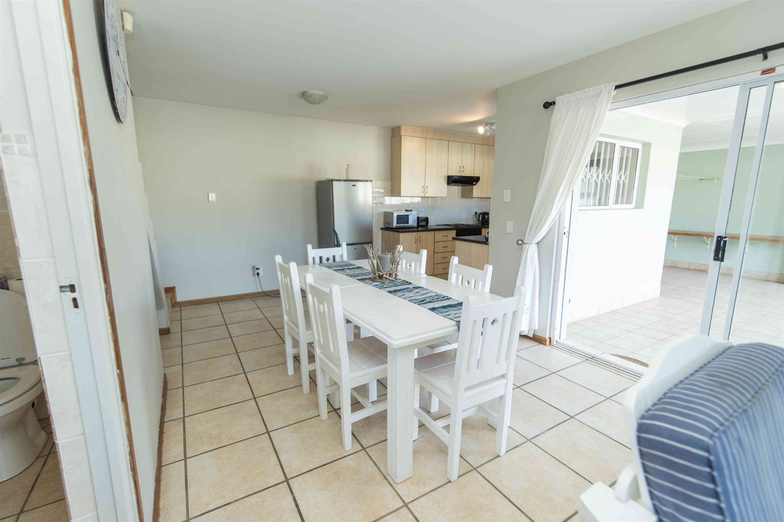 22 Bed Apartment in Jeffreys Bay photo number 9