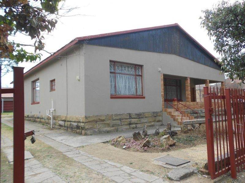 3 Bed House in Senekal photo number 3