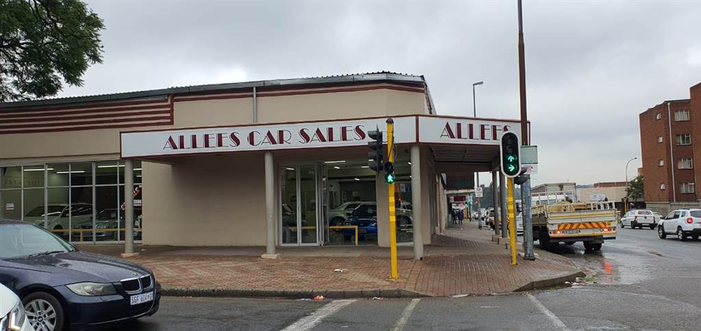 550  m² Commercial space in Benoni Central photo number 1